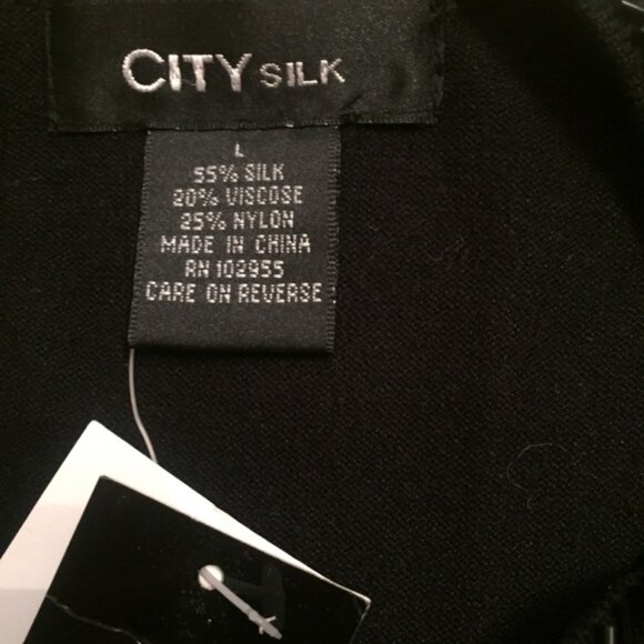 NEW CITY SILK KNIT TOP TANK SWEATER BLACK SLEEVELESS BEADED KEYHOLE Size L - Picture 6 of 6